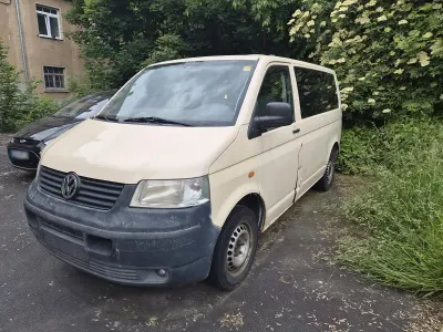 Gebraucht VW Caravelle 102 PS (75 kW) 2006 Beige Van