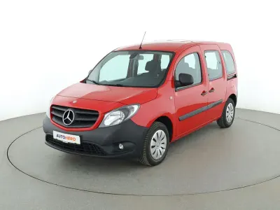 Gebraucht Mercedes Citan 112 114 PS (83 kW) 2018 Rot Kombi