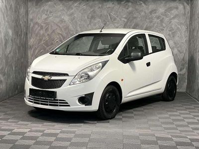 Weiß Gebraucht 2011 Chevrolet Spark Kleinwagen | 3.990 € (Etwas zu teuer)