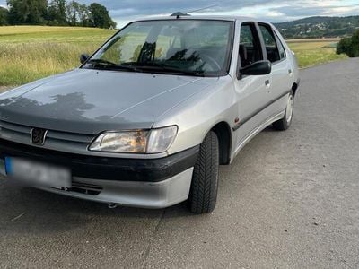 Peugeot 306