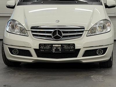 Gebraucht Mercedes 170 116 PS (85 kW) 2008 Silber Kleinwagen