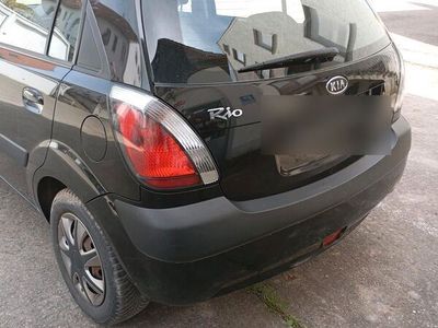 gebraucht Kia Rio TÜV neu