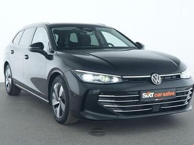 Gebraucht VW Passat Elegance 150 PS (110 kW) 2025 Schwarz Kombi