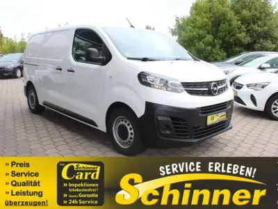 Używany Opel Vivaro Edition 120 KM (88 kW) 2022 Biały Minivan