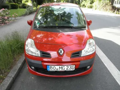 Gebraucht Renault Modus Dynamique 111 PS (81 kW) 2009 Rot Van / Kleinbus