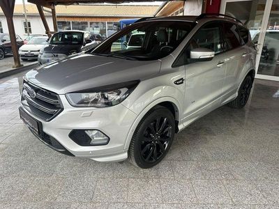 Usata Ford Kuga ST-Line 179 CV (131 kW) 2018 Argento SUV
