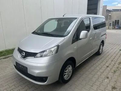 Gebraucht Nissan Evalia Premium Edition 110 PS (80 kW) 2012 Silber Van / Kleinbus