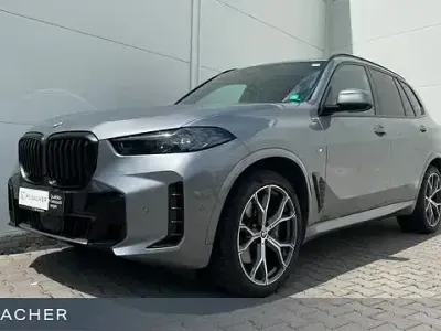 Gebraucht BMW X5 M Sport 298 PS (219 kW) 2023 Grau SUV