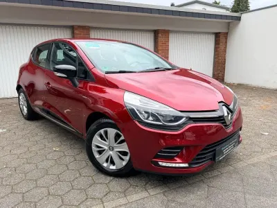 Gebraucht Renault Clio IV LIMITED 90 PS (66 kW) 2018 Rot Limousine