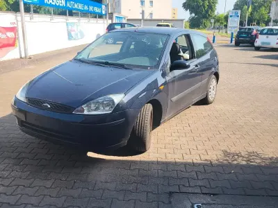 Gebraucht Ford Focus 75 PS (55 kW) 2004 Blau Coupé