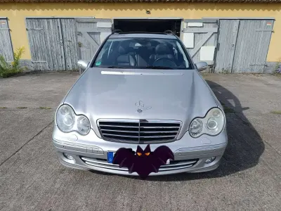 Gebraucht Mercedes C180 Avantgarde 143 PS (105 kW) 2005 Silber Kombi