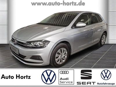 Gebraucht VW Polo Comfortline 75 PS (55 kW) 2017 Reflexsilber Limousine
