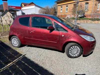 Usata Mitsubishi Colt 110 CV (80 kW) 2005 Rosso Utilitaria