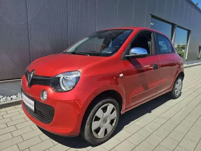 Gebraucht Renault Twingo Life 69 PS (50 kW) 2018 Feuerrot Kleinwagen