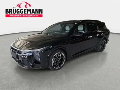 Nowe Kia K4 GT-Line 179 KM (131 kW) 2026 Czarny Kombi