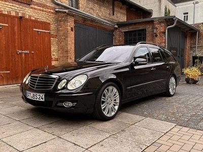 Mercedes E280