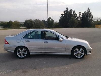 Mercedes C230