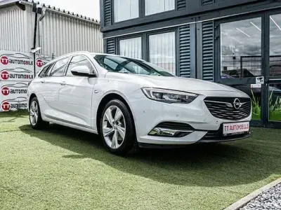 Gebraucht Opel Insignia Dynamic 165 PS (121 kW) 2017 Weiß Kombi