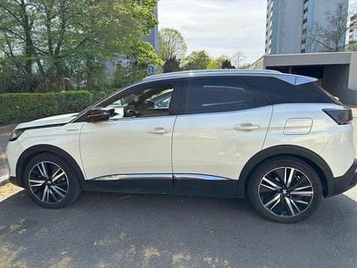 Second-hand Peugeot 3008 GT 299 CP (219 kW) 2022 Alb SUV