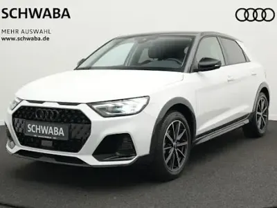 Gebraucht Audi A1 Sport 110 PS (80 kW) 2023 Gletscherweiß metallic SUV