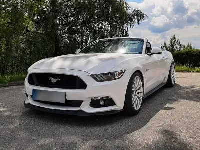 Gebraucht Ford Mustang GT 421 PS (309 kW) 2017 Weiß Cabrio