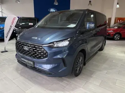 Neu Ford T Titanium 170 PS (125 kW) 2026 Blau Van / Kleinbus