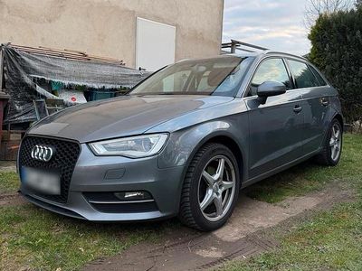 Gebraucht Audi A3 150 PS (110 kW) 2014 Grau Kleinwagen