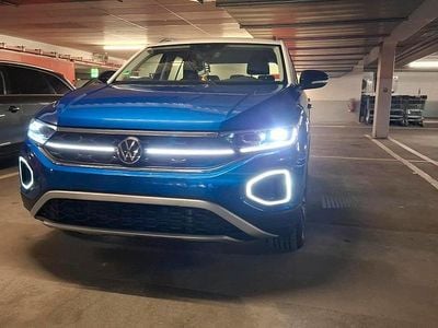 Gebraucht VW T-Roc Style 116 PS (85 kW) 2023 Blau SUV