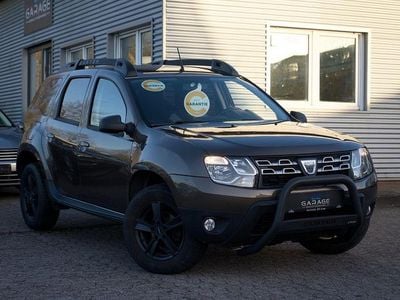 Gebraucht Dacia Duster Lauréate 114 PS (83 kW) 2017 Braun SUV