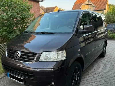 Gebraucht VW Multivan 174 PS (127 kW) 2008 Braun Van / Kleinbus