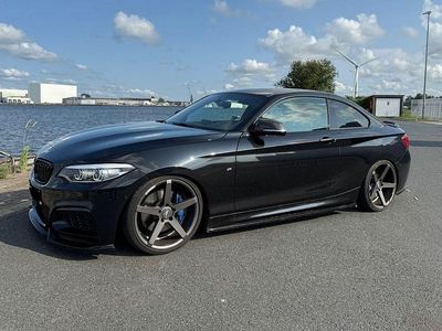 BMW 220