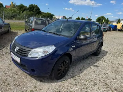Gebraucht Dacia Sandero Basis 75 PS (55 kW) 2009 Blau Kleinwagen