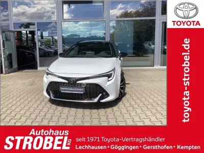 Gebraucht Toyota Corolla Sport 196 PS (144 kW) 2023 Super white / black Kombi