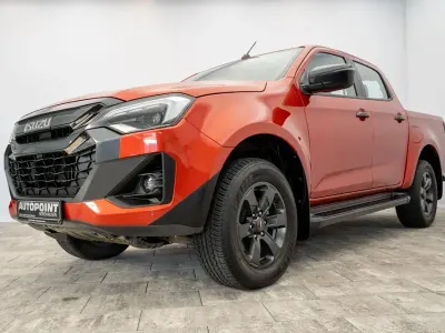 Gebraucht Isuzu D-Max 163 PS (119 kW) 2024 Rot SUV