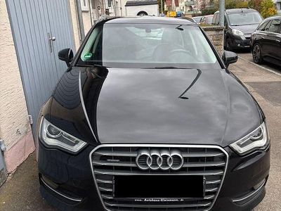 Second-hand Audi A3 Ambiente 150 CP (110 kW) 2015 Negru Berlinǎ