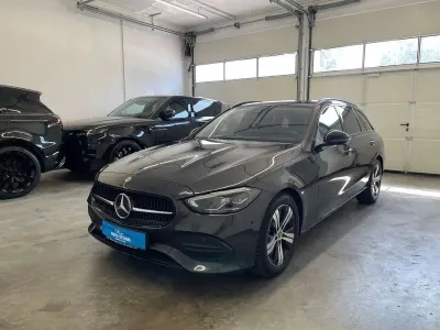 Gebraucht Mercedes C220 Avantgarde 197 PS (144 kW) 2023 Grau Kombi