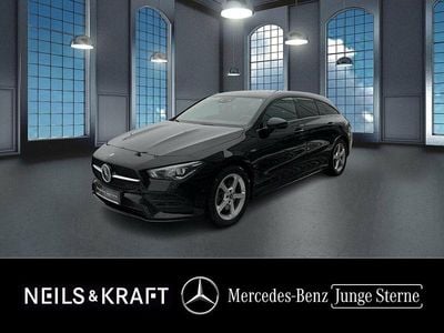 Schwarz Gebraucht 2022 Mercedes CLA250e Shooting Brake AMG Kombi | 24.880 € (Guter Preis)
