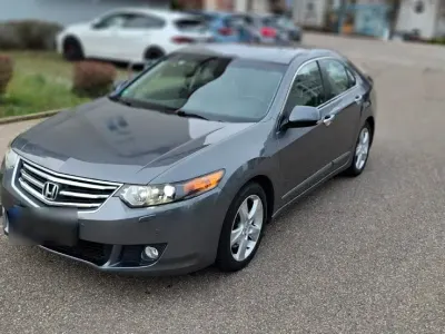 Używany Honda Accord Executive 201 KM (147 kW) 2008 Szary Sedan/Limuzyna