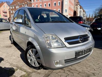 Usata Opel Meriva Cosmo 101 CV (74 kW) 2005 Argento Monovolume