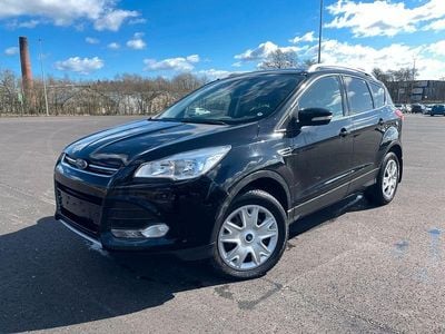 Używany Ford Kuga Titanium 150 KM (110 kW) 2016 Czarny SUV