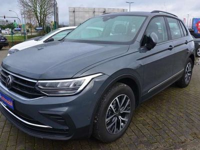 gebraucht VW Tiguan 2.0 TDI Life LED NAVI AHK SITZHEIZUNG PDC