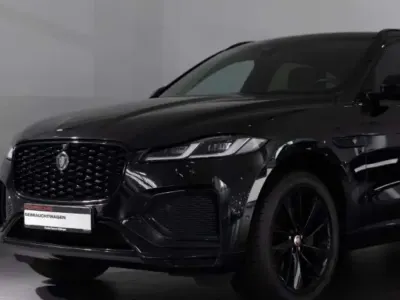 Second-hand Jaguar F-Pace R-Dynamic 250 CP (183 kW) 2021 Negru SUV
