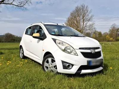 Usado Chevrolet Spark LT 82 HP (60 kW) 2011 Branco Citadino