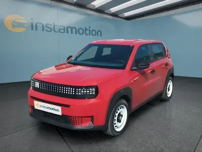 Gebraucht Fiat Grande Panda 83 kW (113 PS) 2025 Rot Kleinwagen