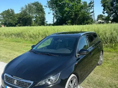Occasion Peugeot 308 SW GT-line 120 PK (88 kW) 2017 Zwart Stationwagen