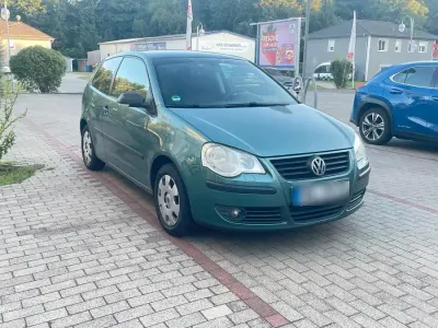 Gebraucht VW Polo 80 PS (58 kW) 2007 Grün Kleinwagen