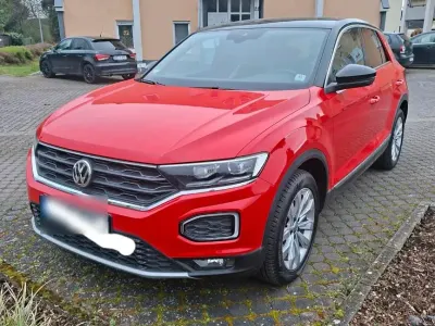 Gebraucht VW T-Roc Sport 150 PS (110 kW) 2018 Rot SUV