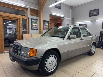 Silber Gebraucht 1989 Mercedes 190 Limousine | 15.500 €