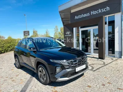 Neu Hyundai Tucson Select 160 PS (117 kW) 2026 Schwarz SUV