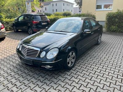 Mercedes E320
